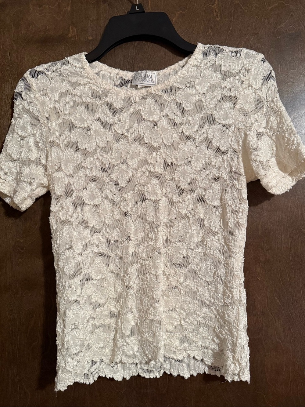 Casual Corner Ivory Lace Floral Short Sleeve Top